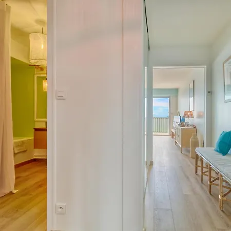 Vue Sur Hydra Apartment